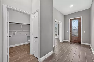 1941 Silverleaf Dr, Glenn Heights, TX 75154 - Photo 4