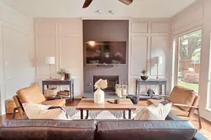1710 Clydesdale Ct, Rowlett, TX 75088 - Photo 2