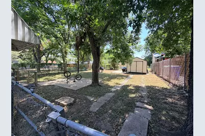 2114 Gorman Avenue, Waco, TX 76707 - Photo 4