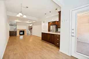 524 Josephine St, Dallas, TX 75246 - Photo 10