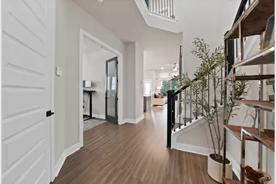 2585 Four Roses Drive, Lewisville, TX 75056 - Photo 4
