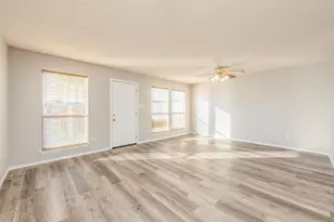 7550 Kings Tr, Fort Worth, TX 76133 - Photo 10