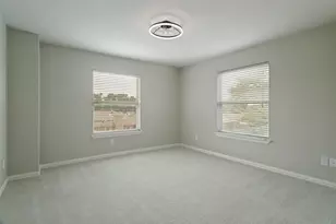 2124 Brentwood Ln, Carrollton, TX 75006 - Photo 20
