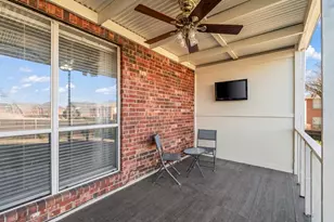 1464 Summerhill Dr, Carrollton, TX 75007 - Photo 24