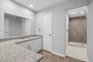 12333 Ferris Creek Ln, Dallas, TX 75243 - Photo 22