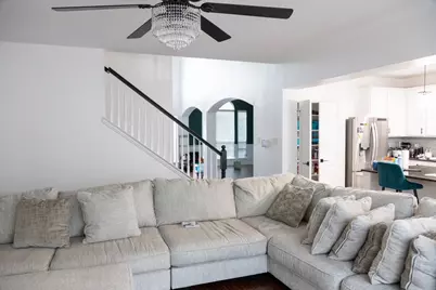 737 Honeysuckle, DeSoto, TX 75115 - Photo 4