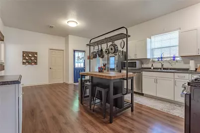 1200 N 15th Street, Waco, TX 76707 - Photo 6