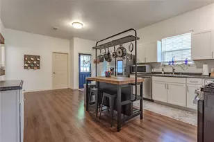 1200 N 15th St, Waco, TX 76707 - Photo 6