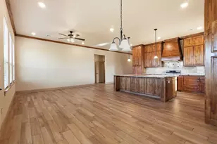265 Delatorre St, Trenton, TX 75490 - Photo 8