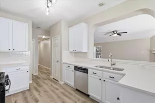 7202 Hillshire Ln, Sachse, TX 75048 - Photo 12