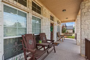 104 Claudette, Hewitt, TX 76643 - Photo 2