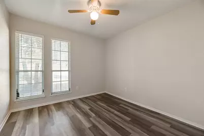 1422 Westwood Drive, Lewisville, TX 75067 - Photo 10