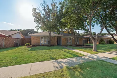1422 Westwood Drive, Lewisville, TX 75067 - Photo 4