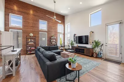 2421 N Garrett Avenue #1, Dallas, TX 75206 - Photo 1