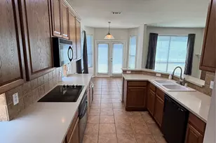 1740 Hidden Brook Dr, Grand Prairie, TX 75050 - Photo 10