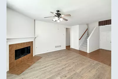 1740 Hidden Brook Drive, Grand Prairie, TX 75050 - Photo 10