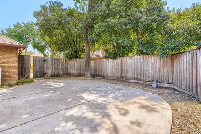 806 Royal Birkdale Drive, Garland, TX 75044 - Photo 16