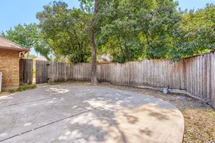 806 Royal Birkdale Dr, Garland, TX 75044 - Photo 16