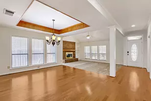 806 Royal Birkdale Dr, Garland, TX 75044 - Photo 4