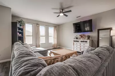 1048 Waverly Drive, Van Alstyne, TX 75495 - Photo 14