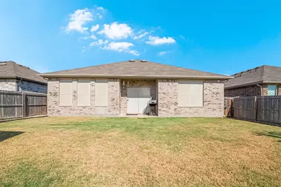 1048 Waverly Drive, Van Alstyne, TX 75495 - Photo 4