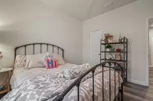 1048 Waverly Dr, Van Alstyne, TX 75495 - Photo 18