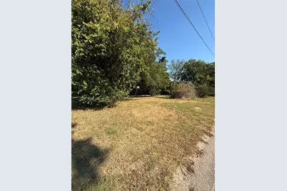 720 Mill Street, Gainesville, TX 76240 - Photo 4