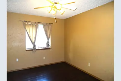 2517 Hollydale Drive, Garland, TX 75044 - Photo 10
