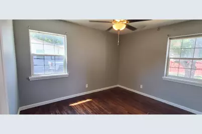 935 Powell Road, Mesquite, TX 75149 - Photo 6