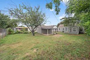 3324 W Clarendon Dr, Dallas, TX 75211 - Photo 12