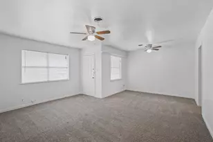 3406 Avon Dr, Denton, TX 76209 - Photo 4