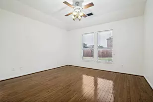 7207 Canary Ln, Sachse, TX 75048 - Photo 12