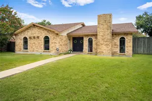 3309 Scott Dr, Rowlett, TX 75088 - Photo 2