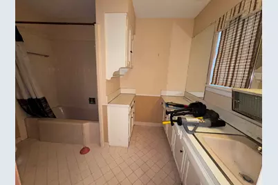 806 Sharpshire Street, Grand Prairie, TX 75050 - Photo 38