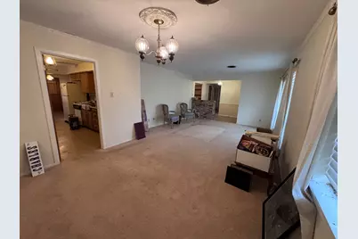 806 Sharpshire Street, Grand Prairie, TX 75050 - Photo 10