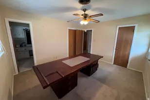 806 Sharpshire St, Grand Prairie, TX 75050 - Photo 32