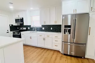 327 E Center St, Duncanville, TX 75116 - Photo 8