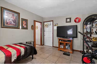 3332 Coronet Boulevard, Dallas, TX 75212 - Photo 16