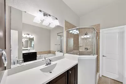 8607 Calvin Road, Irving, TX 75063 - Photo 38