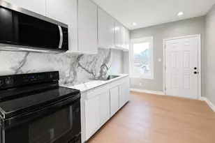 1607 M Ave, Plano, TX 75074 - Photo 8