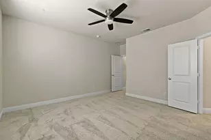303 Ferndale St, Lewisville, TX 75056 - Photo 16
