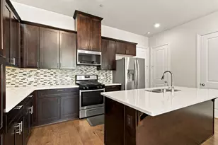 303 Ferndale St, Lewisville, TX 75056 - Photo 10