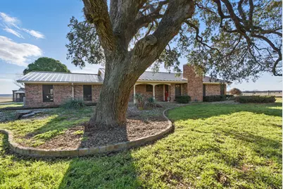 401 Hubbard Lane, Lipan, TX 76462 - Photo 30