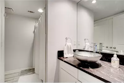 5111 Manett Street #203, Dallas, TX 75206 - Photo 4