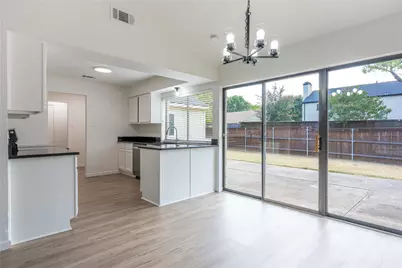 3400 Spring Meadow Lane, Flower Mound, TX 75028 - Photo 6