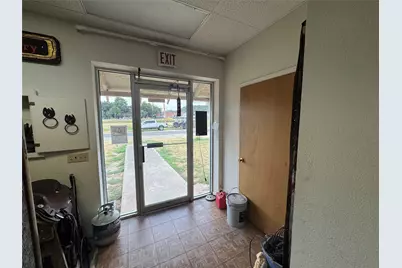 201 E Crockett Street, Gordon, TX 76066 - Photo 4