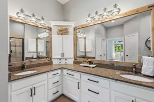 6810 Trinity Falls Pkwy, McKinney, TX 75071 - Photo 16