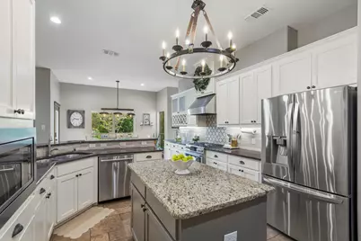 6810 Trinity Falls Parkway, McKinney, TX 75071 - Photo 6