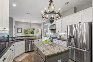 6810 Trinity Falls Pkwy, McKinney, TX 75071 - Photo 10