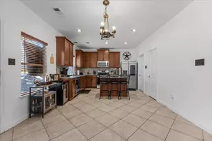 2909 Merry View Ln, Fort Worth, TX 76120 - Photo 14
